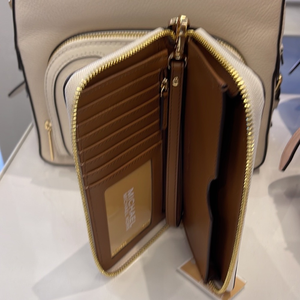 Michael Kors MK Signature Large Flat Multi-Function Phone Case Wallet Wristlet - Picture 4 of 16